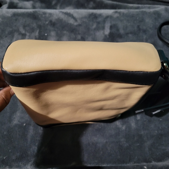 Kate Spade crossbody - Picture 5 of 6